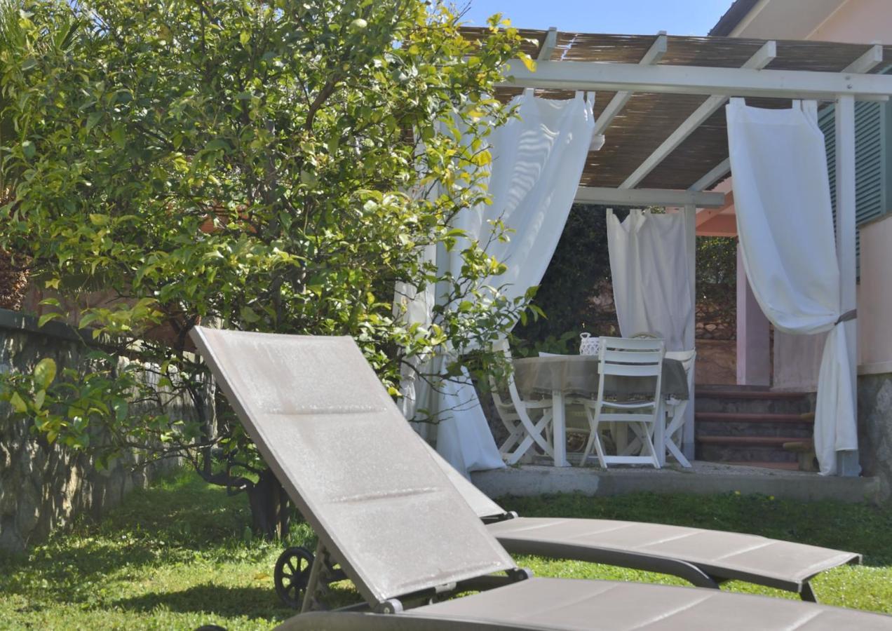 Villa Fiore Apartments Portoferraio Buitenkant foto