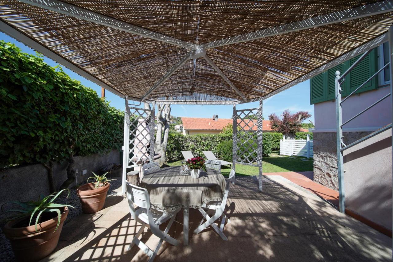 Villa Fiore Apartments Portoferraio Buitenkant foto