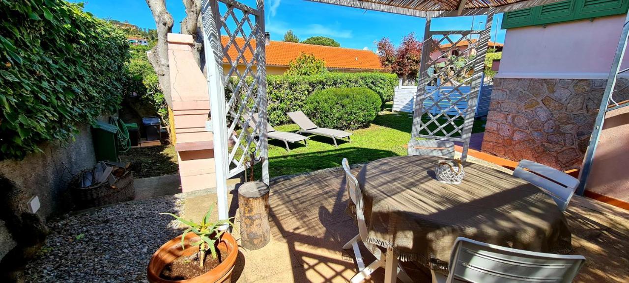 Villa Fiore Apartments Portoferraio Buitenkant foto